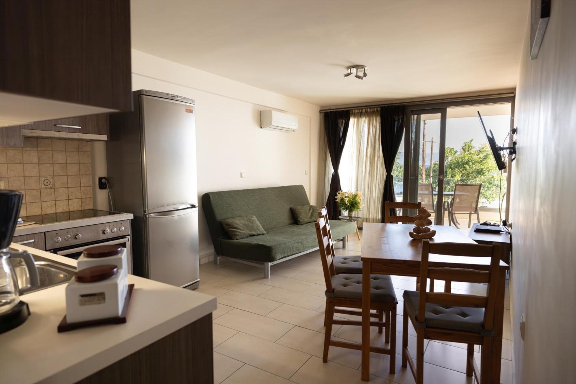 Filippos Apartments Amarynthos Exteriér fotografie