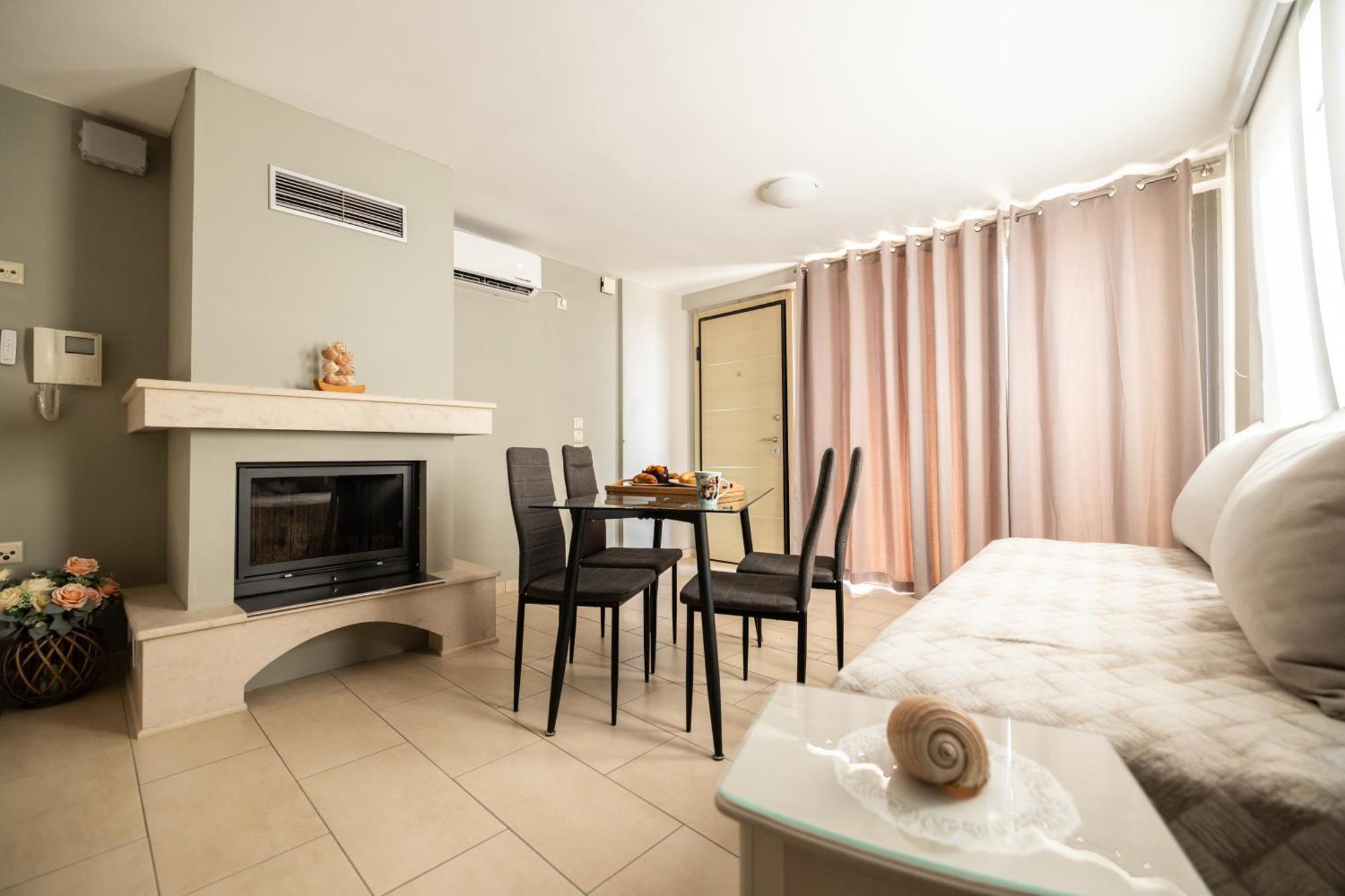 Filippos Apartments Amarynthos Exteriér fotografie
